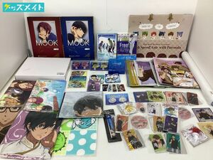 【現状】 Free! グッズ まとめ売り 七瀬遙 松岡凛 橘真琴 他 Blu-ray のぼり 缶バッジ アクキー フレークシール 他