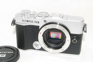 ★極少2158ショット★OLYMPUS オリンパス PEN E-P7 ボディ シルバー 大人気機種♪ 