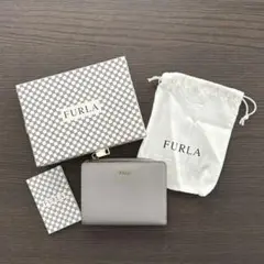 【美品】FURLA フルラ　二つ折り　財布　グレー