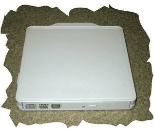 ◆ＢＵＦＦＡＬＯ◆ＵＳＢ接続ポータブルＤＶＤドライブ　「ＤＶＳＭ－ＰＣ５８Ｕ２Ｖ」