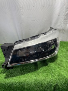 「R607p986」 スズキ ソリオバンデットMA46S【HV前期】左ヘッドライト　車体カラー／シルバー　ASSY ☆SUZUKI純正☆