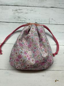 ハンドメイド☆きんちゃく袋　 ピンク お花 フラワー