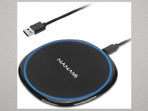 NANAMI ワイヤレス充電器 Qi認証 15W出力 USB Type-C ポート ブラック 新品 超薄型 置くだけ iPhone Android Galaxyシリーズ AirPods 対応