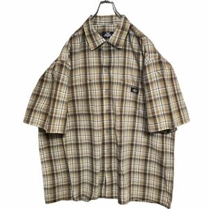 Dickies 半袖シャツ 2XL 前後ピスネーム 刻印ボタン ブラウン系チェック柄 アウトドア古着 クリーニング プレス済み USED 0831