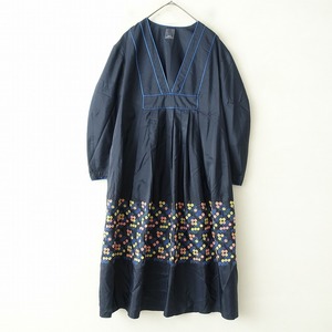 【定価8.2万】ミナペルホネン mina perhonen *kukka-paraati シルク刺繍ドレスワンピース*36ネイビー花柄(33-2412-390)【51A52】