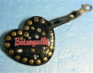 Betseyville(ベッツィヴィル)　ネームタグ　711086CF-H02C