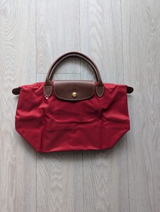 新品★ロンシャン★Longchamp★プリアージュ★お買い物に最適な大きさ★35×21×14㎝★レッド★小さめ