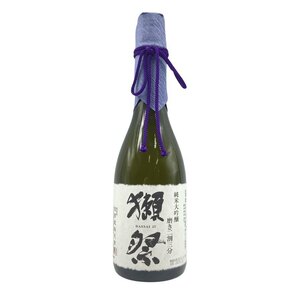 獺祭 純米大吟醸 磨き 二割三分 720ml 15％ 2023年11月 【N1】