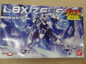 BANDAI バンダイ ダンボール戦機W LBX ゼウス