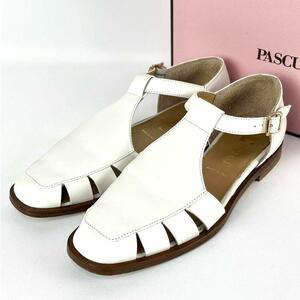 極美品 PASCUCCI パスクッチ グルカサンダル ホワイト 36