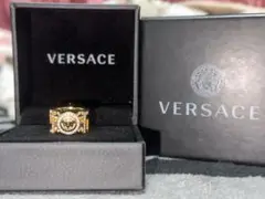 Versace 指輪