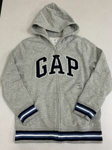 ■ＧＡＰ■新品■ロゴパーカー■１４０■グレー■ギャップ■ジップアップ■人気のタイプ■21■1-1