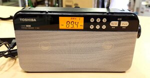 動作良好 美品 TOSHIBA 東芝 2バンドレシーバー AM/FM ラジオ ポータブルラジオ ステレオラジオ TY-SR55 シルバー