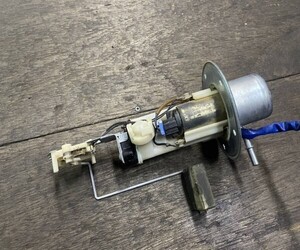 スズキ 純正 ハヤブサ GSX1300R フューエルポンプ Fuel Pump SUZUKI 未使用 Genuine JDM OEM メーカー純正品