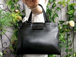 ●超美品●PRADA プラダ●ロゴ型押し●カーフ レザー 本革●トート バッグ●黒●腕掛け●ヴィンテージ●B5 収納●書類 かばん●Js47593