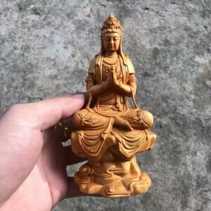 仏教工芸品　木彫仏像　自在観音菩薩座像　合掌