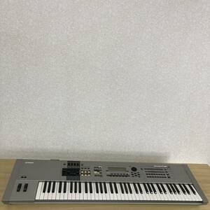 YAMAHA ヤマハ MOTIF7 MUSIC PRODUCTION SYNTHESIZER シンセサイザー 専用スタンド付き バンド 演奏 楽器 9 カ 6723