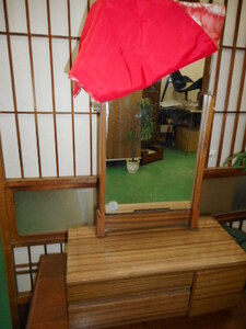 時代家具　鏡台　古民具　昔の日本の鏡台　和室用　ディスプレイ用　昭和レトロ　中古品