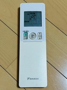 DAIKIN リモコン　ARC476A4