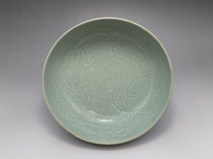 翡色青釉 龍紋 菓子器 時代唐物 幅約20.8cm / 宋元時代 茶碗 盃 杯 盞 小鉢 茶道具 煎茶道具 酒器 唐物 人間国宝 李朝 高麗 古玩 古董