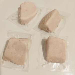 ●馬刺し 生食用 コウネ脂 たてがみ刺し 1kg 70g-130g 外国産 冷凍品　こうね タテガミ 関東送料800円〜