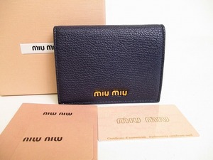 【未使用保管品】 ミュウミュウ miu miu マドラス レザー 2つ折り 財布 コンパクト財布 コンパクトウォレット