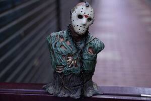 陶器製　NECA ジェイソン　FRIDAY THE 13　13日の金曜日　即決