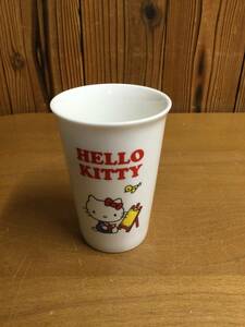 マグカップ　コーヒーカップ　HELLO KITTY 未使用