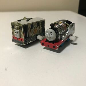 カプセルプラレールトーマスシリーズ ピカピカエドワード、トビー