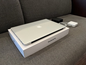 apple アップル　Mac Book Pro マックブックプロ　15.4インチRetina　A1398　 2012Mid　　中古　美品です