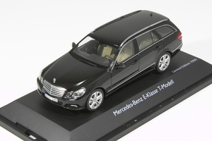 シュコー 1/43 メルセデス・ベンツ Eクラス ワゴン S212 ブラック Schuco Mercedes-Benz E-Class 450733600