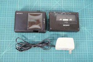 [NZ][F4119060] SONY ソニー WALKMAN ウォークマン PROFESSIONAL プロフェッショナル WM-D3 カセットウォークマン ケース等付き