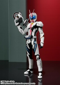 S.H.Figuarts 仮面ライダーマッハ 初回特典「ファンキースパイクセット」付き