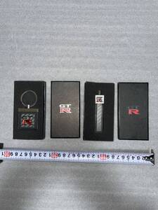 完売品 日産純正 R35 GT-R キーリング キーホルダー ストラップ？　2個 35GTR NISMO NISSAN key fob key chain