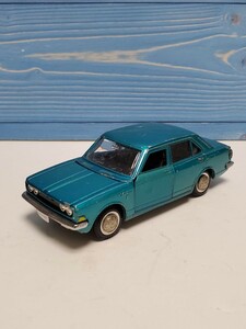 ★ダイヤペット　1/40　トヨタ　コロナ　1700SL　(日本製)　※説明文を良くご確認下さい。