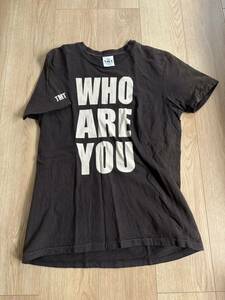 TMT YOURS BIG10 who are you Tシャツ M