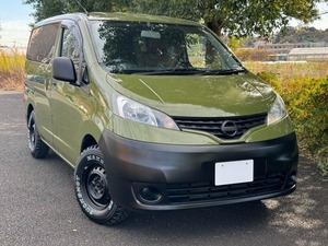 NV200バネットバン 1.6 GX マッドタイヤ ブラウンシート ベットキット