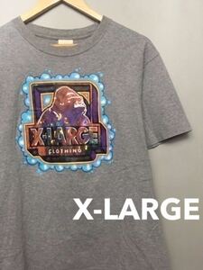 エクストララージ X-LARGE Tシャツ 半袖 丸首 グレー ビッグロゴ プリント ゴリラ メンズ Mサイズ ～◇