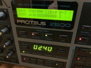 希少 状態良好 E-MU PROTEUS 2500 ラック対応 シンセサイザー / コマンドモジュール 128-VOICE EXPANDABLE COMMAND MODULE