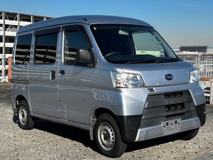 　H31年　スバル　サンバーバン　トランスポーター　5MT 禁煙車　ETC アイドリングストップ　キーレス