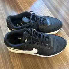 NIKEエアマックス　23.5㎝