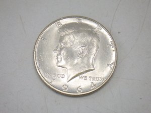 h4G108Z0.1 外国コイン アメリカ ケネディ 1/2ドル銀貨 ハーフダラー 50セント 1964年