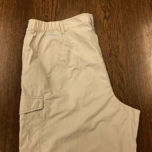 【FJ162】Columbia PFG Lサイズ 薄地 2wayナイロンパンツ カーゴパンツ ベージュ 腿ジップ メンズブランド古着 コロンビア 送料無料