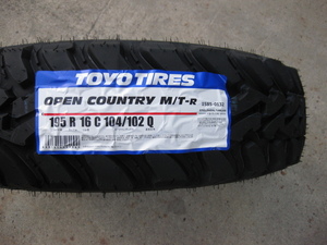 送料込！数量限定特価 在庫有 TOYO オープンカントリー M/T-R 195R16　104/102Q 日本製 新品 4本セット オフロード 日本製 ジムニー 即納