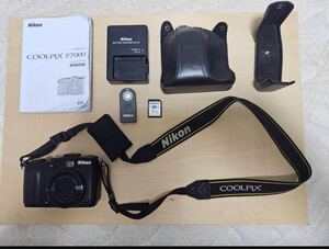 Nikon COOLPIX P7000