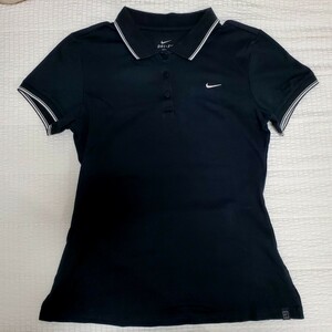 送料無料☆匿名配送☆NIKE ポロシャツ　Ｍ　黒　ブラック　レディース　半袖　DRY FIT　Tシャツ　古着　スポーツ　女性 半袖ポロシャツ