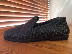 bukht WOVEN SLIP-ON