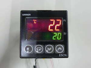 OMRON E5CN-RTDU デジタル温度調節計 AC/DC24V リレー出力 中古 オムロン