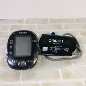 ☆【血圧計】OMRON オムロン 上腕式血圧計 HEM-7271T ブラック アダプターなし 電池は付属しません☆T06-042S