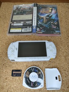 【動作確認済】PSP 1000 セラミックホワイト メモリースティック1GB付 モンスターハンターポータブル3rd付